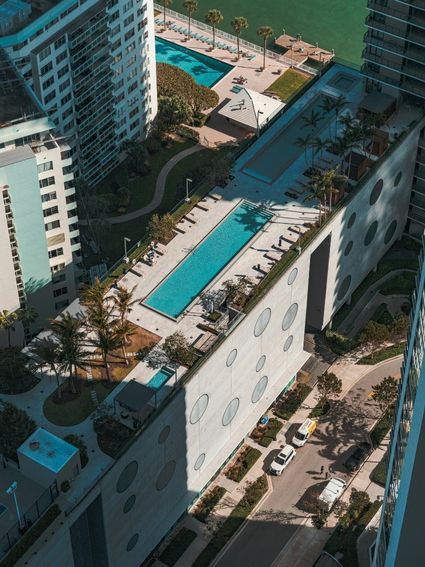 downtown miamislide2